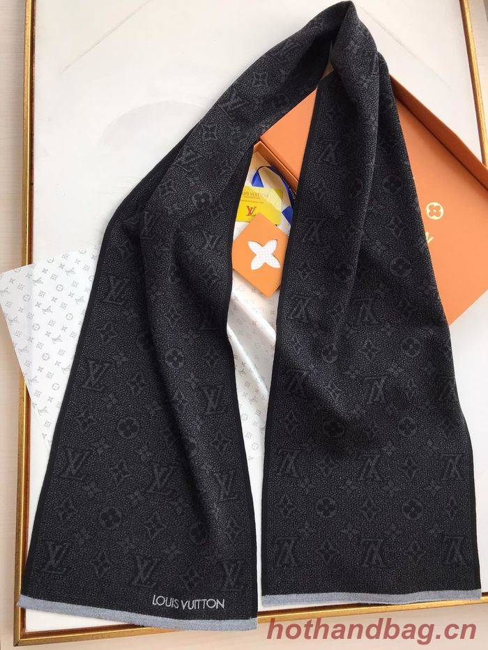 Louis Vuitton Scarf LV00024